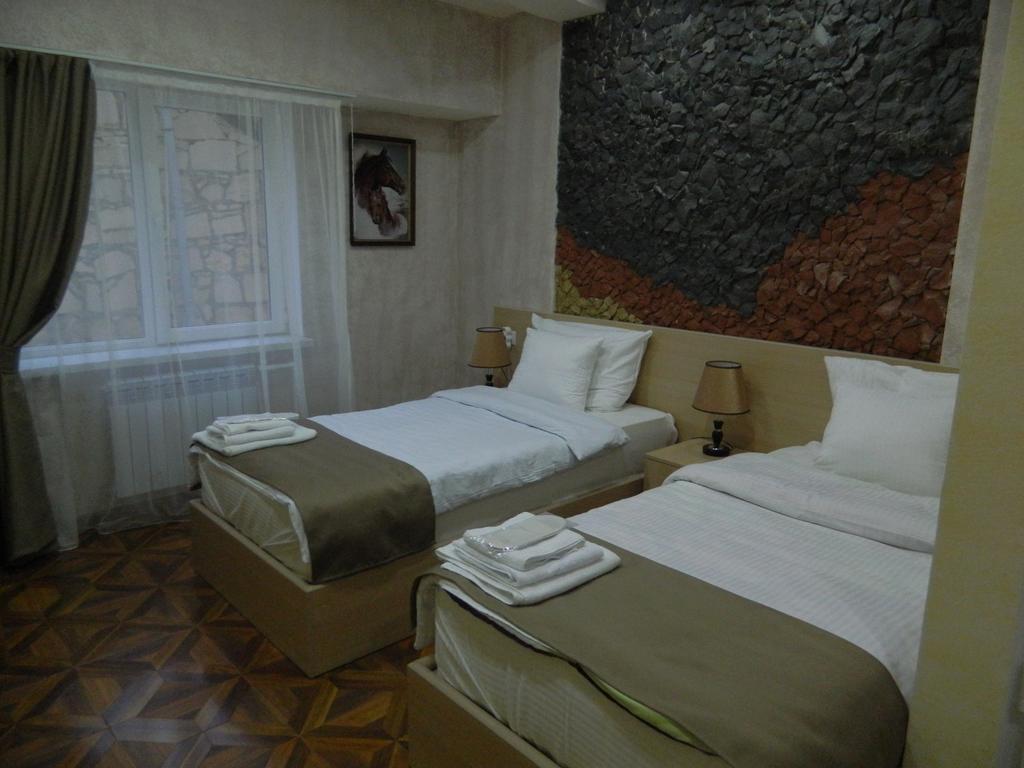 Gayane Hotel アラヴェルジ エクステリア 写真