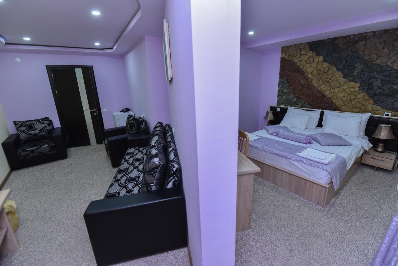 Gayane Hotel アラヴェルジ エクステリア 写真